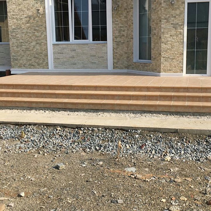 Фронтальная ступень Cavar E 541 facello, Stroeher